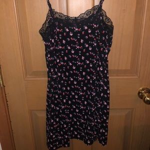 H&M floral lace dress